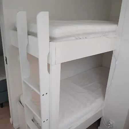 Apartment Melrose 0301 *